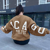 Damen Pullover mit Rundhalsausschnitt und Buchstabendruck – Braun