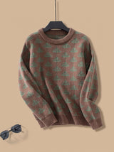 Emilia | Damen Rundhals-Strickpullover mit Weihnachtsbaum-Muster Loose-Fit – Braun