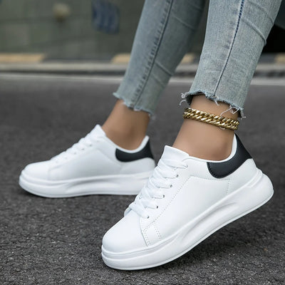 Damen Sneaker mit Kontrastdetails