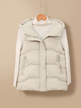Annika | Damen Wattierter Kapuzen-Bodywarmer mit Reißverschlusstaschen – Offwhite