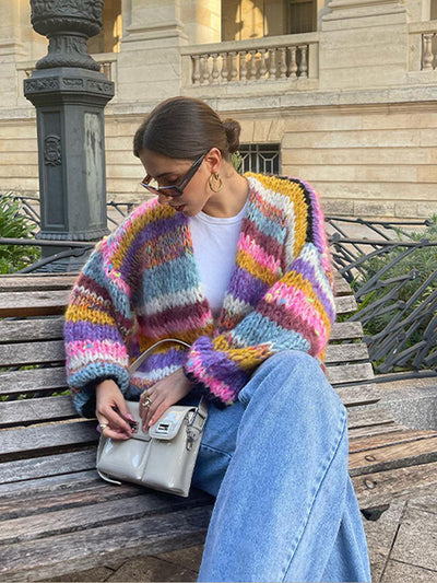 Lebhafter Strickpullover mit Akzenten für Frauen