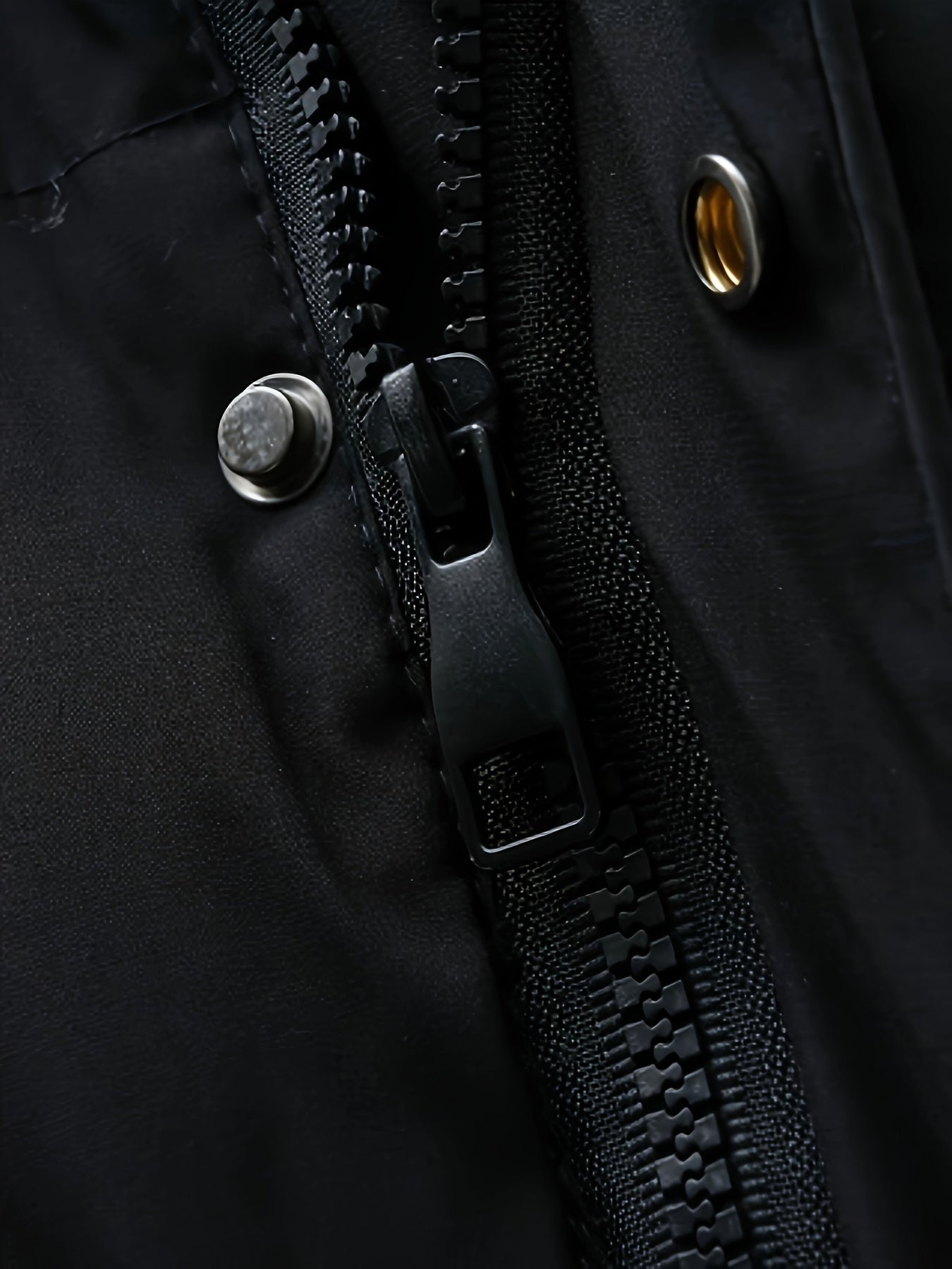 Lässiger langer Steppmantel mit Kapuze für Herren | Ideal für den Winter