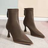 Clara | Elegante Kitten-Heel-Stiefel Für Damen – Braun