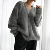 Edeltraud | Damen Oversize Strickjacke Flauschig – Dunkelgrau