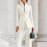 Set aus Blazer mit hohem Kragen und Hose mit weitem Bein für Damen – Weiß