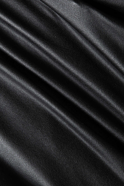 Lyra | Figurbetonter Kunstleder-Minirock mit asymmetrischer Drapierung und goldener Zierschnalle