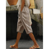 Mariele | Luftige Damen-Caprihose mit dekorativer Spitze – Khaki