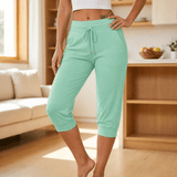Fjelma | Damen Capri Jogginghose mit Tunnelzug – Minzgrün
