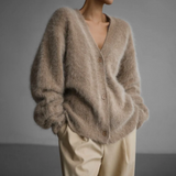 Franka | Damen Oversize Strickjacke mit V-Ausschnitt – Braun