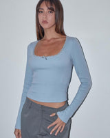 Geripptes Langarm-Top mit Spitze – Blau
