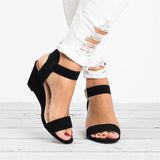 Greta | Damen Keilsandalen mit Knöchelriemen – Schwarz