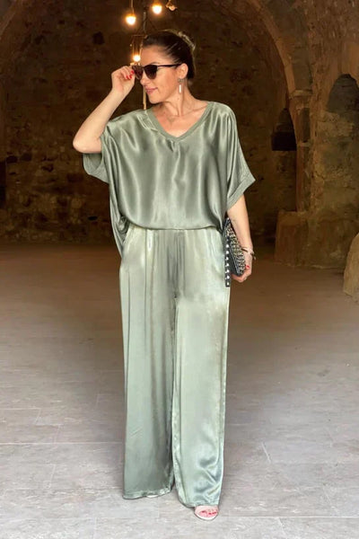 Britt - Luxuriöses Satin-Set für Frauen