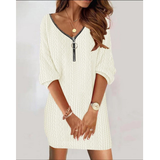 Hermine | Damen Strickkleid mit Strick Muster, V Ausschnitt und Reißverschluss Design – Creme