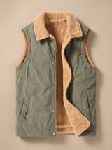 Leon | Herren Cord-Bodywarmer mit Sherpa-Fleecefutter und Knopfleiste – Armeegrün