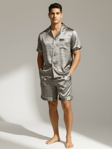 Herren Schlafanzug kurz gemustert mit Hemd und Shorts – Khaki Buchstabe