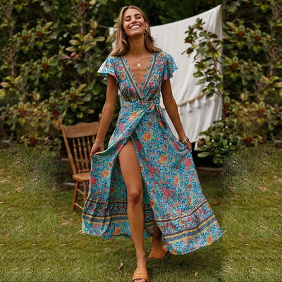 Boho Maxikleid mit Wickeldesign und hohem Schlitz