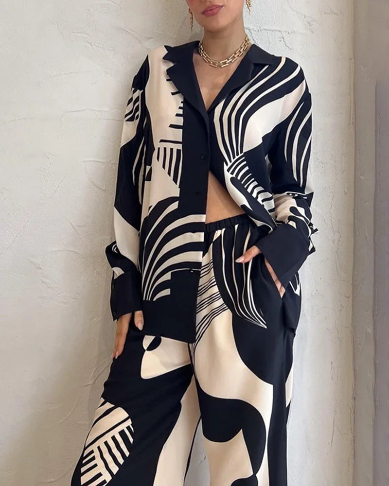 Gisberta - Lässiges Zweiteiliges Outfit Mit Schwarz-Weiß Muster Und Lockerer Passform