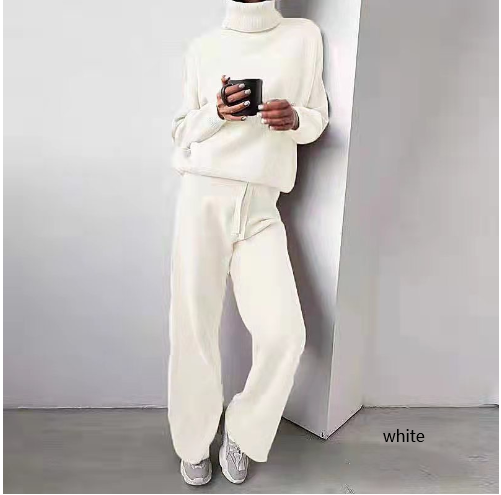 Zweiteiliges Pullover und Hosen Set