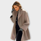 Julia | Damen Oversized Wintermantel im modernen Stil – Khaki