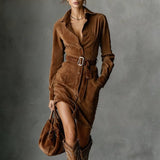 Damen-Midi-Kleid aus Wildleder mit Knopfleiste und Revers – Dunkelbraun
