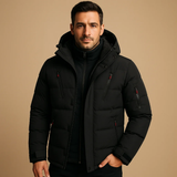 Keno | Herren Winterjacke mit Kapuze, Reißverschluss und Taschen – Schwarz