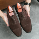 Klassischer Herren Oxford Schuhe Mit Cap-Toe – Braun