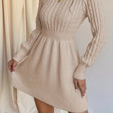Frederike | Damen Strickkleid mit Zopfmuster, Mini – Khaki