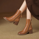 Noelia | Damen Orthopädische Leder Stiefeletten mit Reißverschluss und Komfort Design – Braun
