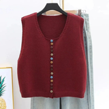 Ottilie | Damen Strickweste mit Farbigen Knöpfen – Bordeauxrot