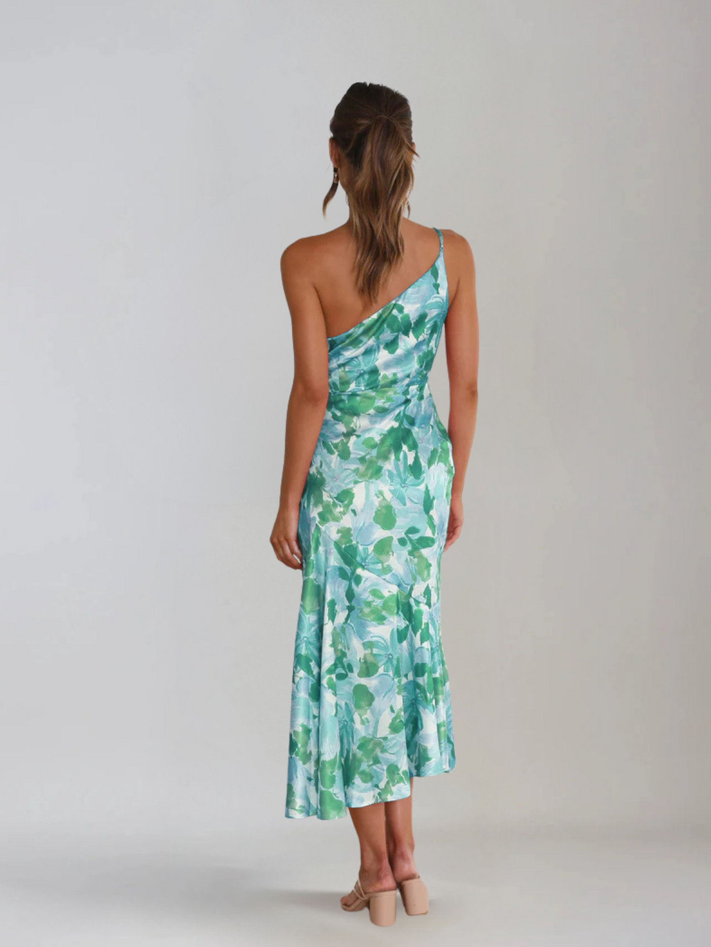 SOLE  | Blumiges Sommerkleid