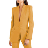 Zweiteiliges Damenkostüm aus Blazer mit fallendem Revers und Hose – Gold