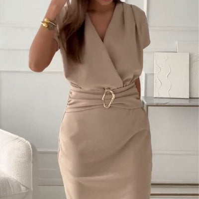 Jaclyn - Kurzärmeliges Kleid Mit V-Ausschnitt Und Tailliertem Schnitt