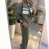 IRIS / SET AUS JACKE UND KLEID MIT STEHKRAGEN FÜR DAMEN – Grün
