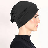 Ivalie | Weiche Damen-Turbanmütze mit elastischer Passform – Schwarz