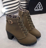 Nora | Stiefel Damen Schnürstiefeletten Blockabsatz Wildleder-Optik – Armeegrün
