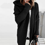 Annika | Strickjacke Damen Oversized Kapuzen Cardigan mit Fledermausärmeln – Schwarz