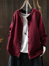 Svanheidra | Damen Oversize Strickjacke mit Knöpfen – Bordeauxrot
