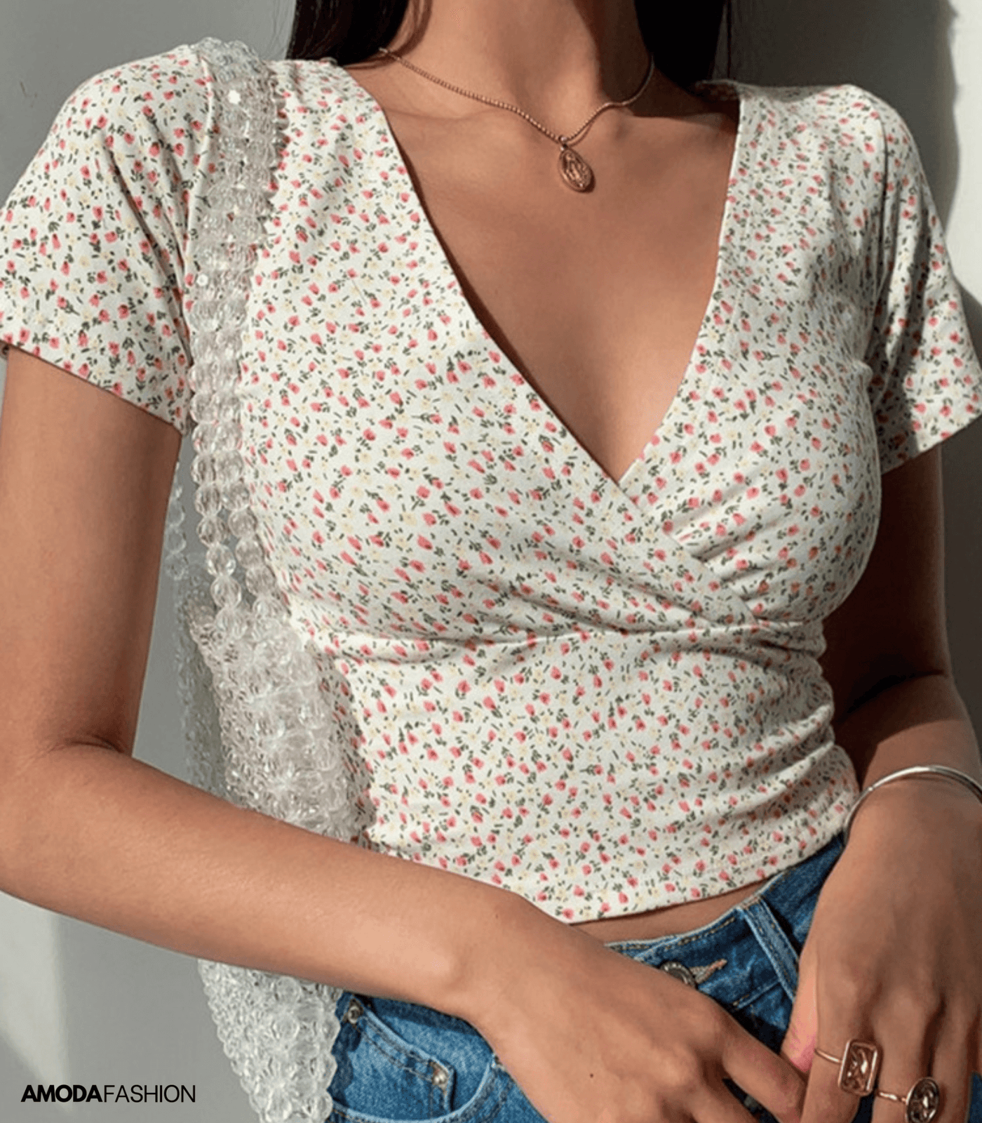 Britte® | Geblümtes V-Ausschnitt-Shirt für Damen