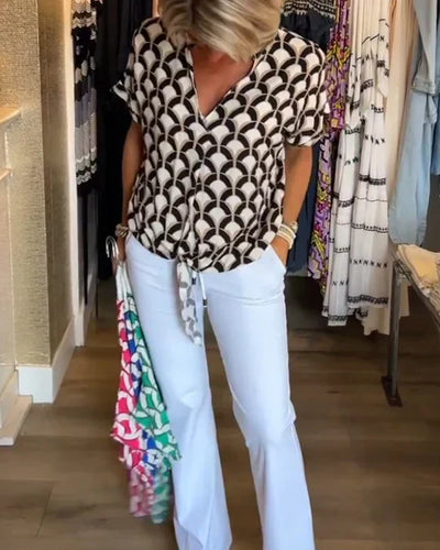 Broghane® | Bluse mit V-Ausschnitt und Aufdruck