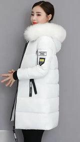 Clara | Wintermantel Damen Langer Parka Pelzkragen Kapuze Wattiert – Weiß
