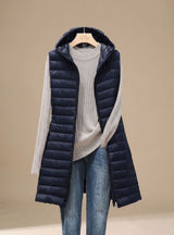 Emilia | Wintermantel Damen Langer Ärmelloser Stepp-Parka mit Kapuze – Marineblau