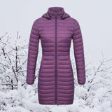Greta | Wintermantel Damen Ultraleichter Langer Gesteppter Parka mit Kapuze – Lila