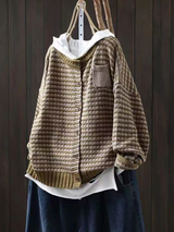 Wulfara | Damen Oversize Strickjacke mit Knopfleiste – Braun
