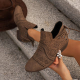 Wulfeke | Damen Stiefeletten mit Cutout-Detail – Dunkelbraun