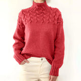 Wulfrun | Damen Strickpullover Rollkragen Zopfmuster – Hellrot