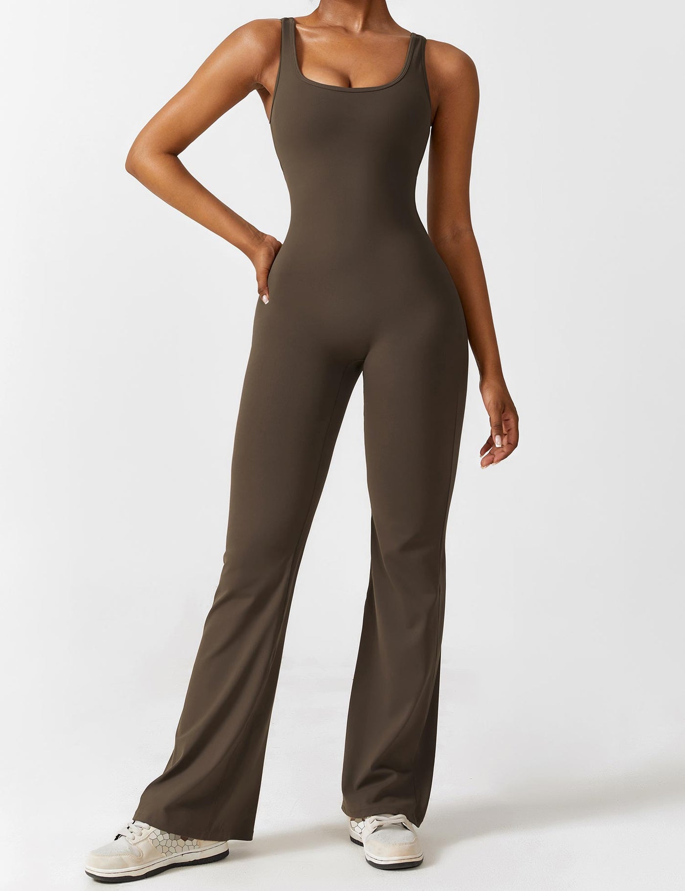 Sienna | Rückenfreier Flare-Jumpsuit