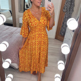 Lässiges V-Ausschnitt Sommerkleid – Leicht & Bequem – Gelb